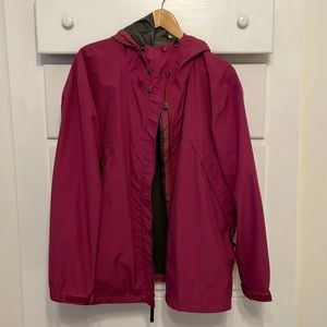 Cabelas Ladies Rain Jacket